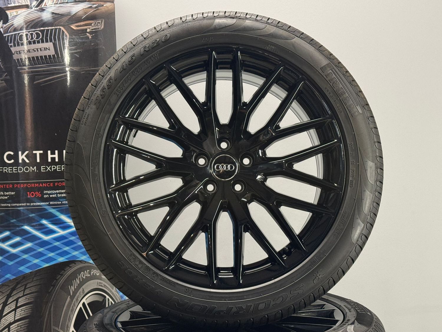 Original Audi Q5 SQ5 20 Zoll Felgen Kompletträder Sommer NEUW.