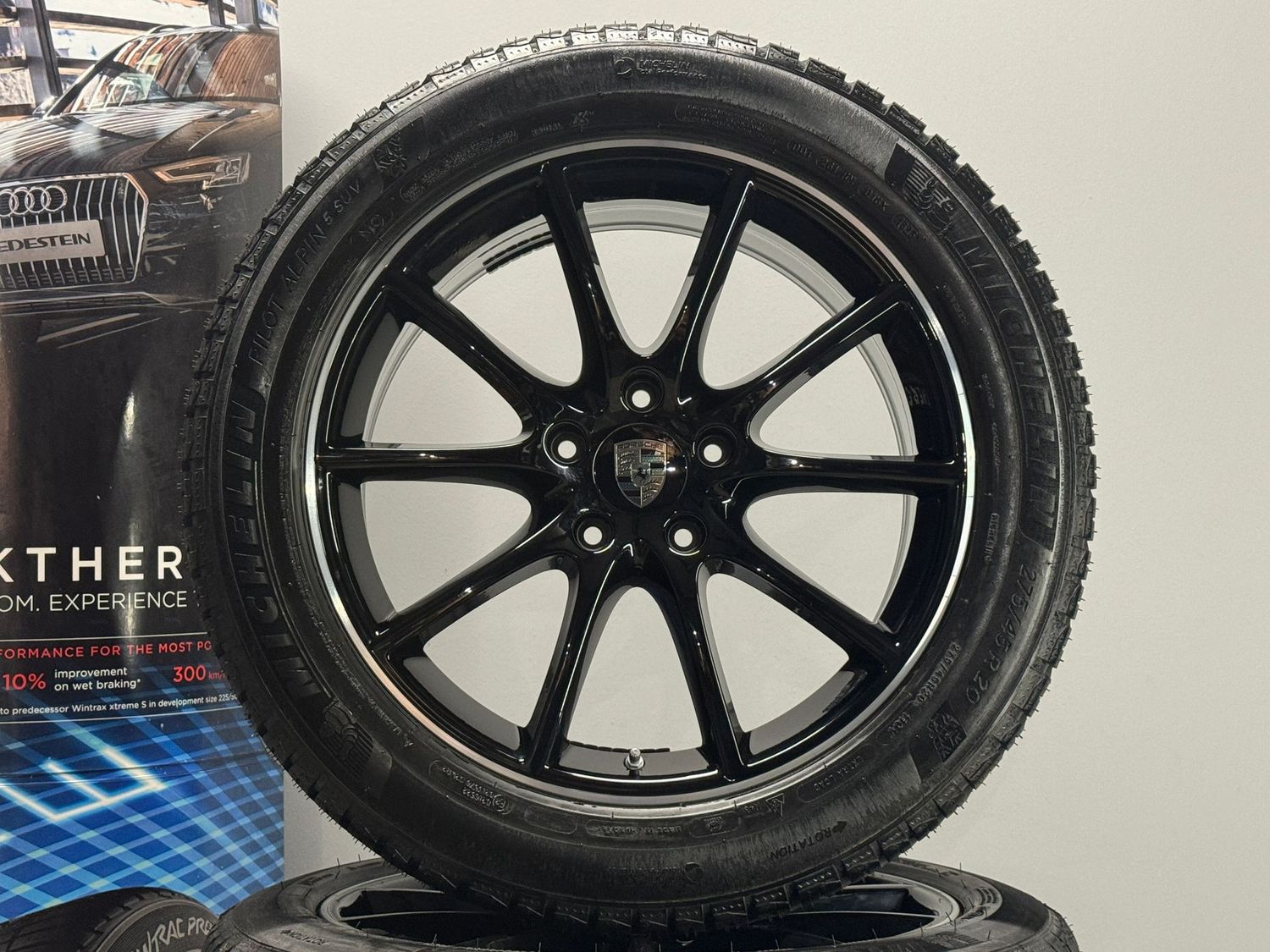 Porsche Cayenne 20 Zoll Winterreifen Original Kompletträder NEU