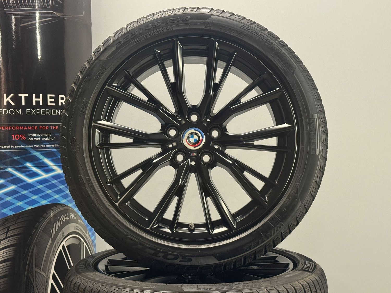 BMW 3er 18 Zoll Winterreifen Original Kompletträder M796 G20 G21 BMW 3er 18 Zoll Winterreifen Original Kompletträder M796 G20 G21