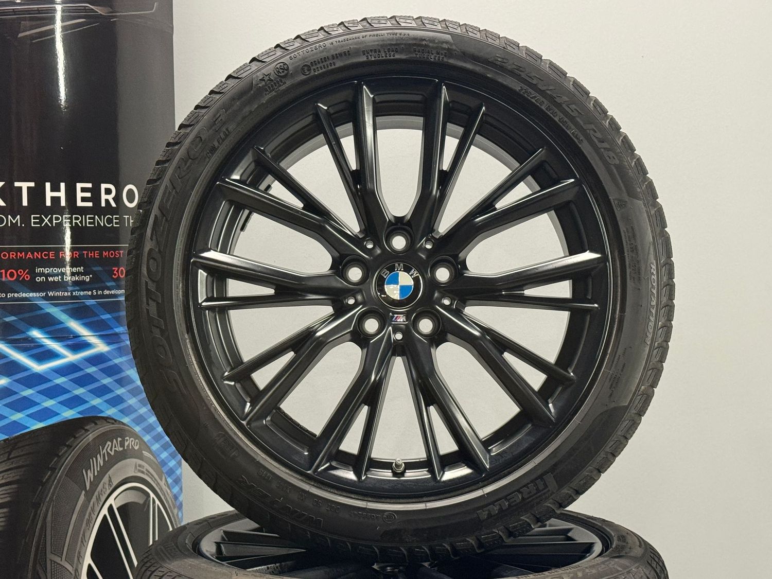 BMW 3er 18 Zoll Winterreifen Original Kompletträder M796 G20 G21 BMW 3er 18 Zoll Winterreifen Original Kompletträder M796 G20 G21