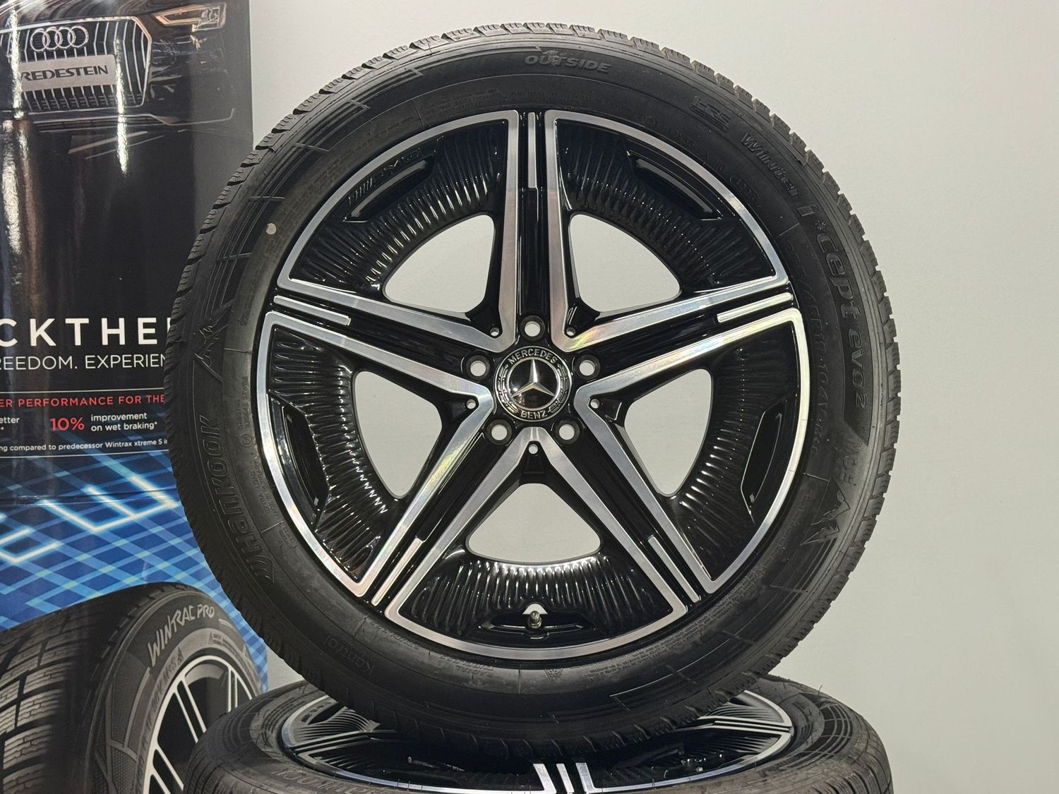 Mercedes EQE 19 Zoll AMG Winterreifen Original Kompletträder V295 W295 Mercedes EQE 19 Zoll AMG Winterreifen Original Kompletträder V295 W295