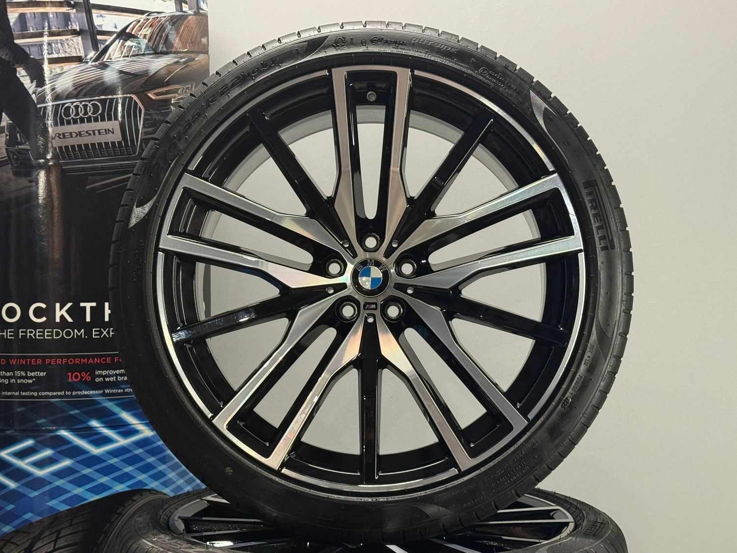 BMW X5 X6 22 Zoll Original Kompletträder Sommer Styling M742 G05 G06 DEMO BMW X5 X6 22 Zoll Original Kompletträder Sommer Styling M742 G05 G06 DEMO
