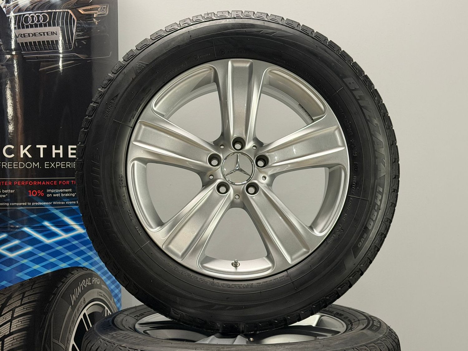 Mercedes GLC 18 Zoll Winterreifen Original Kompletträder W253 X253 Mercedes GLC 18 Zoll Winterreifen Original Kompletträder W253 X253