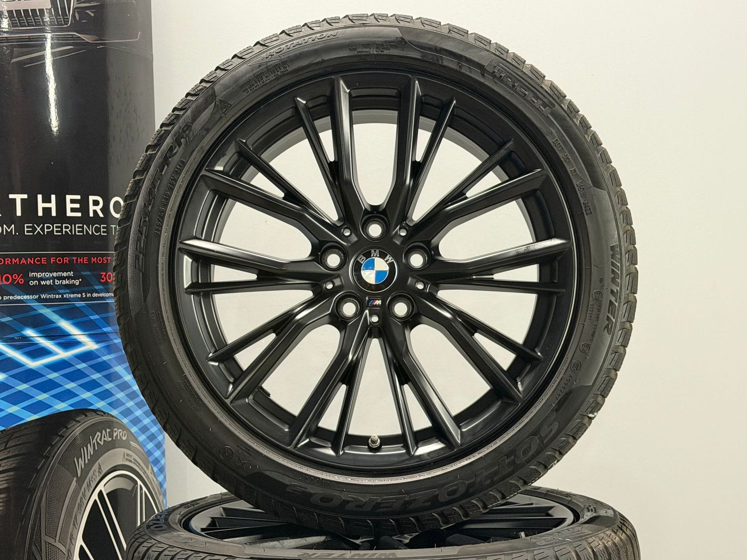 BMW 3er 18 Zoll Winterreifen Original Kompletträder M796 G20 G21 BMW 3er 18 Zoll Winterreifen Original Kompletträder M796 G20 G21