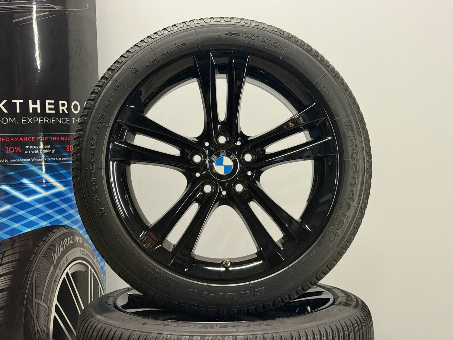 BMW 3er 18 Zoll Winterreifen Original Kompletträder 397 F30 F31 BMW 3er 18 Zoll Winterreifen Original Kompletträder 397 F30 F31