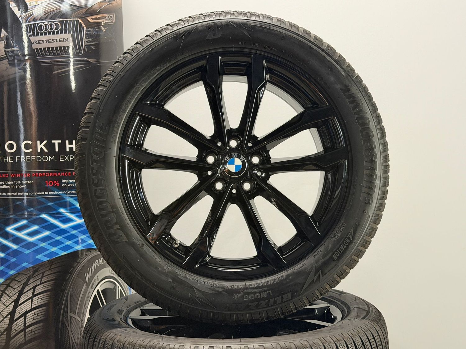 BMW X3 X4 19 Zoll Winterreifen Original Kompletträder 691 G01 G02 BMW X3 X4 19 Zoll Winterreifen Original Kompletträder 691 G01 G02