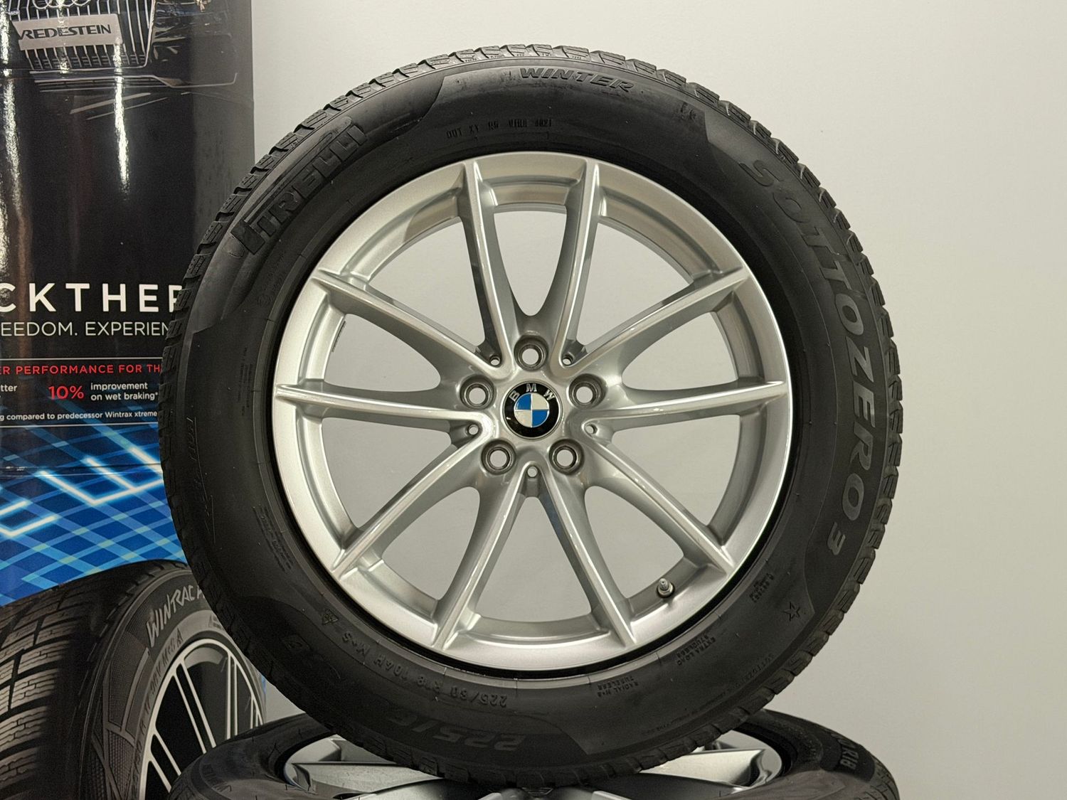 BMW X3 X4 18 Zoll Winterreifen Original Kompletträder 618 G01 G02 BMW X3 X4 18 Zoll Winterreifen Original Kompletträder 618 G01 G02