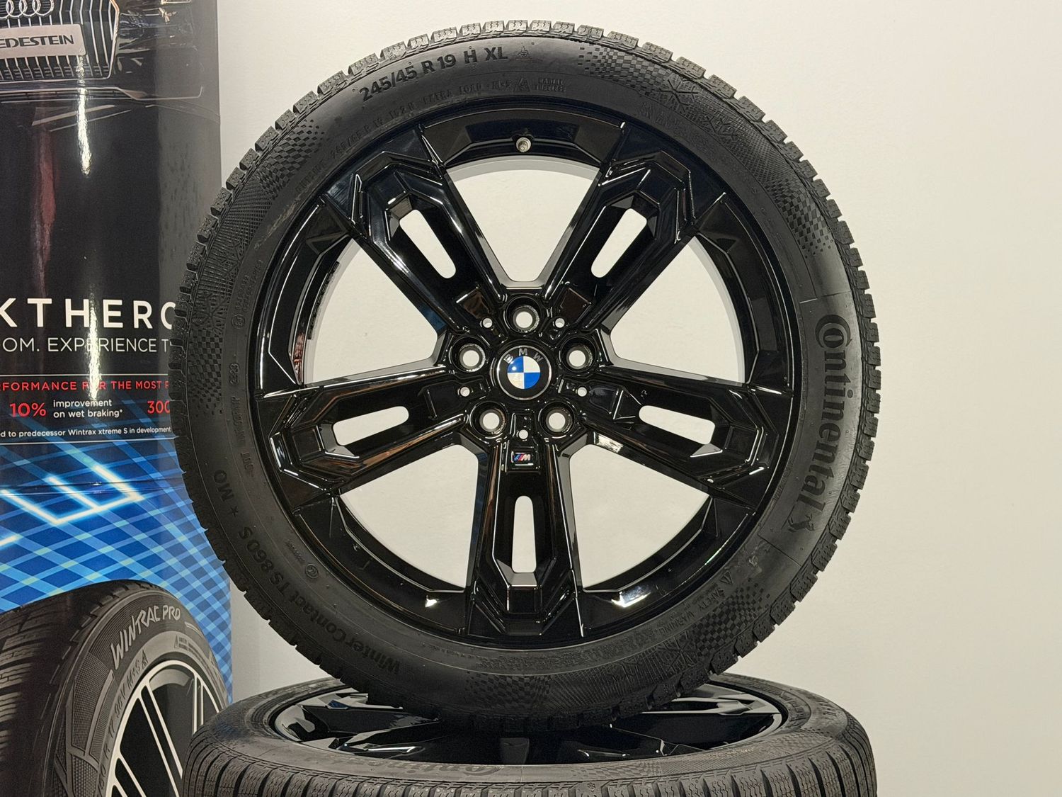 BMW X1 X2 19 Zoll Winterreifen Original Kompletträder M871 U11 U10 NEU BMW X1 X2 19 Zoll Winterreifen Original Kompletträder M871 U11 U10 NEU