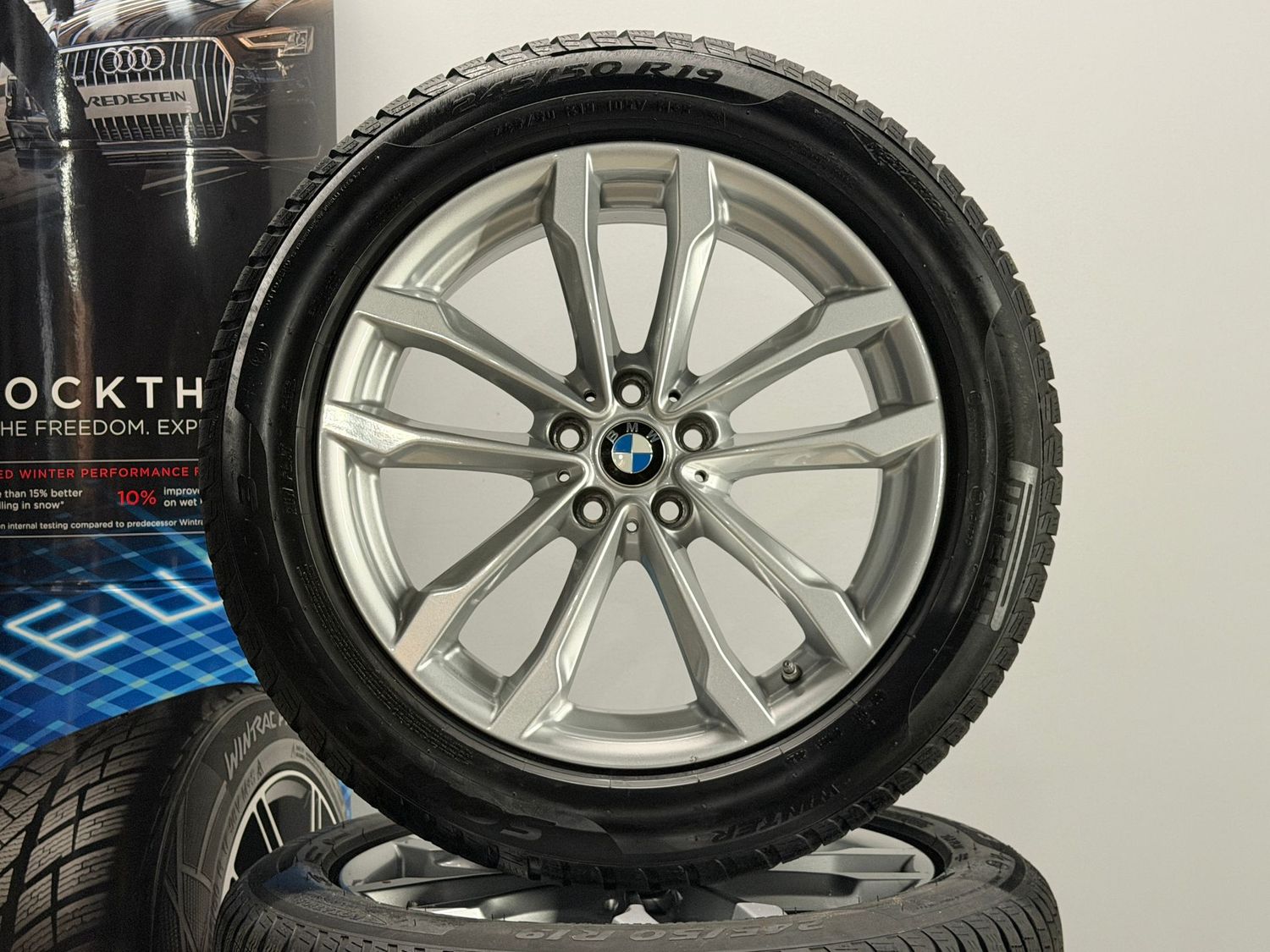 BMW X3 X4 19 Zoll Winterreifen Original Kompletträder 691 G01 G02 BMW X3 X4 19 Zoll Winterreifen Original Kompletträder 691 G01 G02