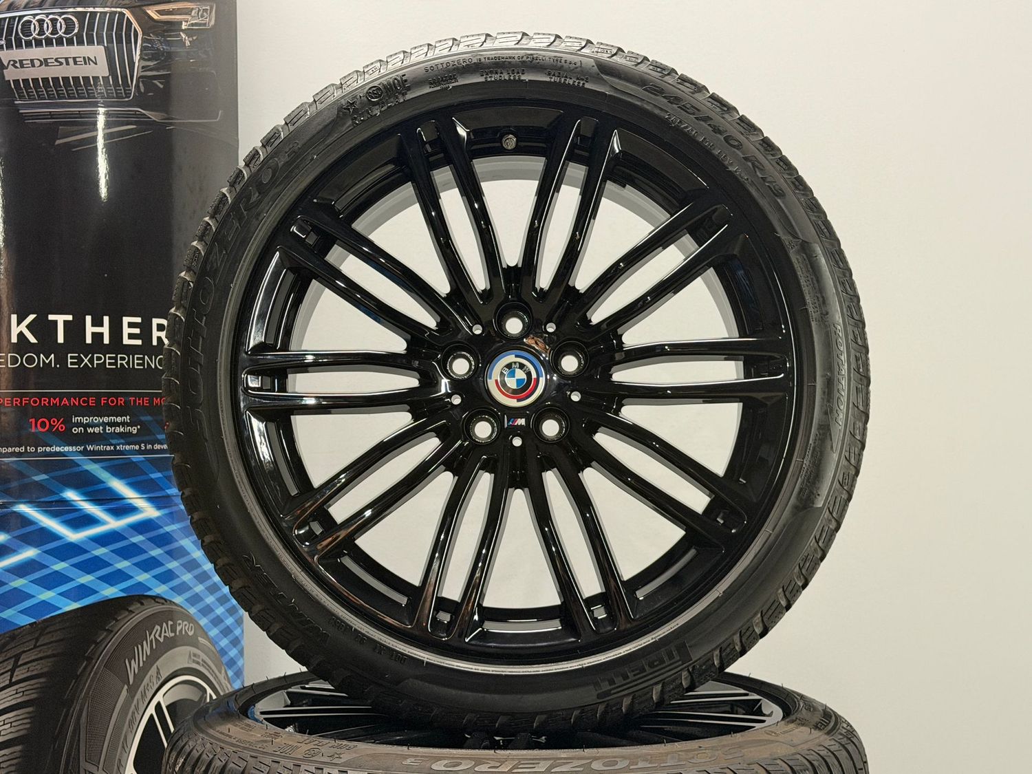 BMW 5er 19 Zoll Winterreifen Original Kompletträder M664 G30 G31 BMW 5er 19 Zoll Winterreifen Original Kompletträder M664 G30 G31