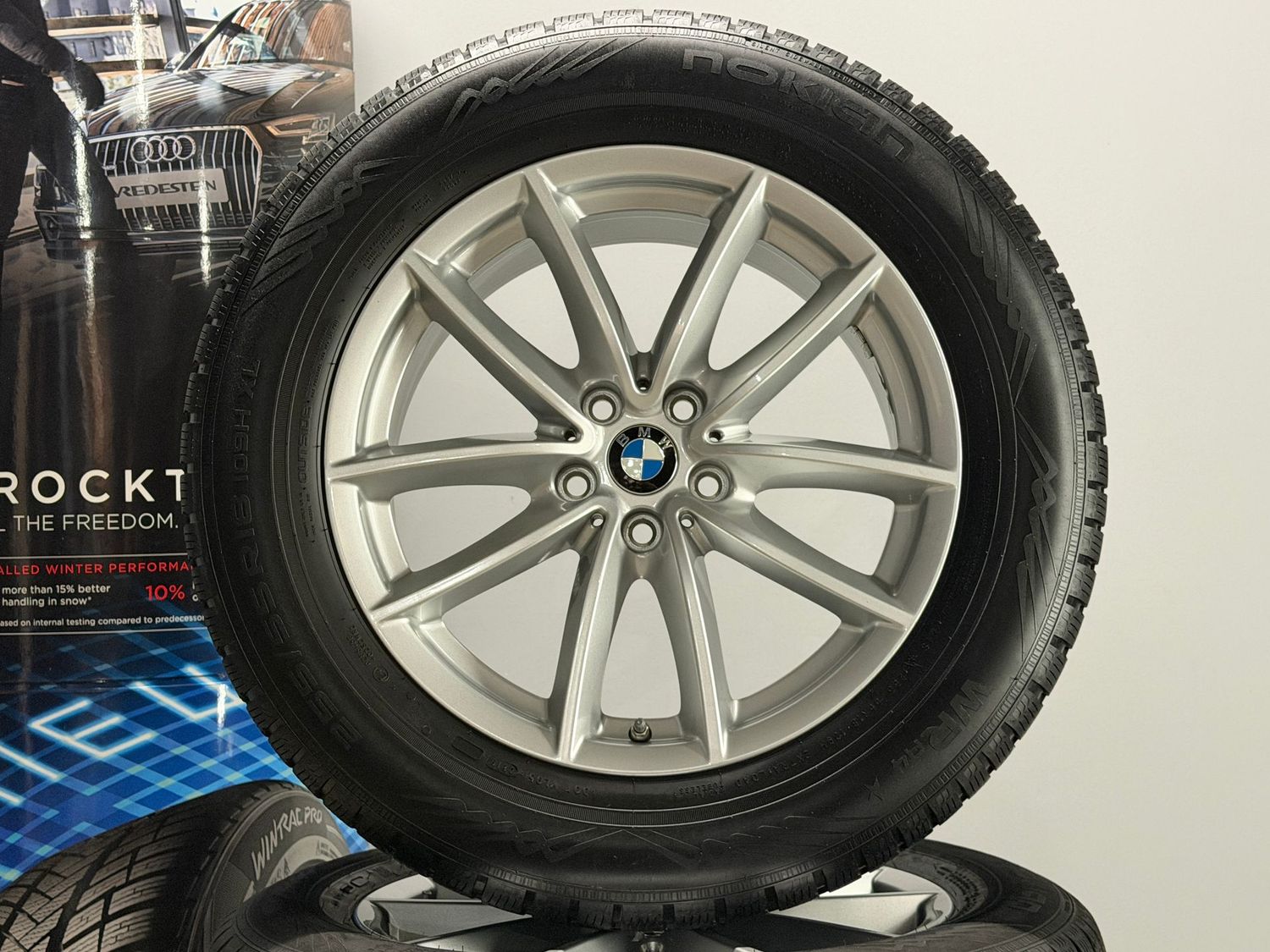 BMW X5 X6 18 Zoll Winterreifen Original Kompletträder 618 G05 G06 BMW X5 X6 18 Zoll Winterreifen Original Kompletträder 618 G05 G06
