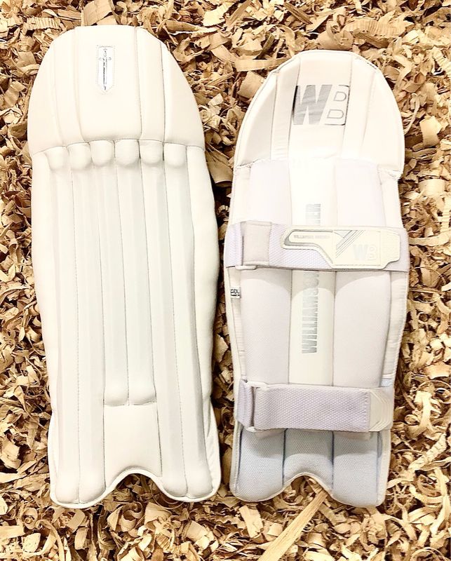 WB Classic Wicket Keeping Pads
