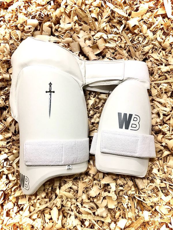 WB Classic Combi LH Adult Thigh Guard