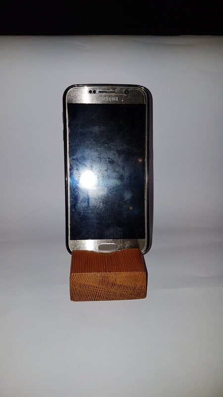 Midi phone holder.