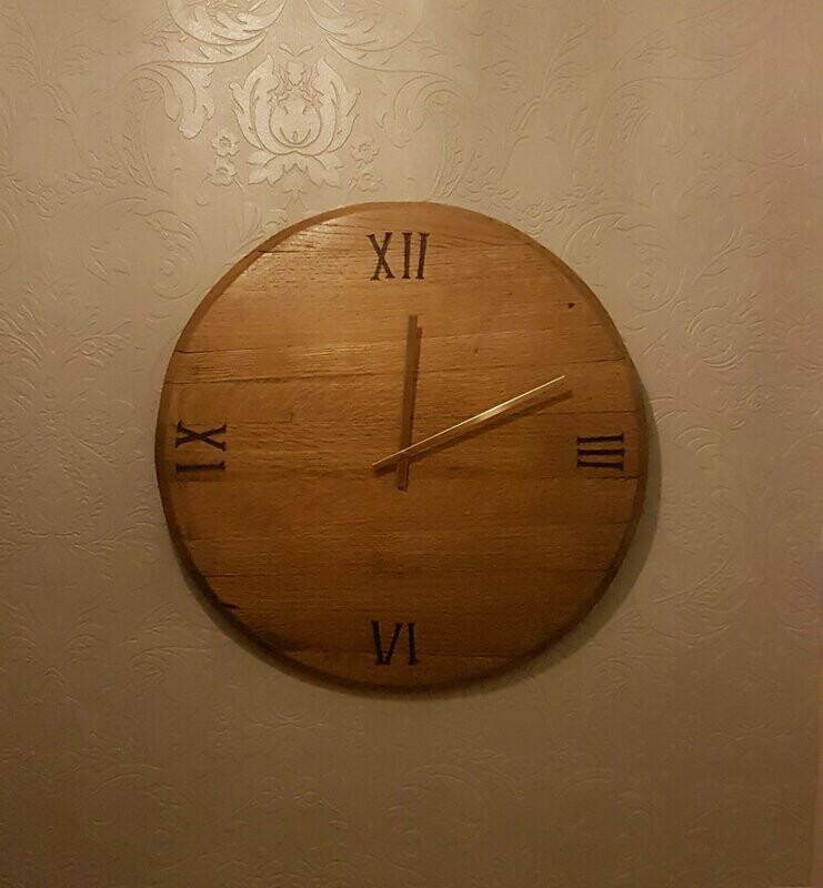 LARGE OAK CLOCK WITH PYROGRAPHY NUMBERS