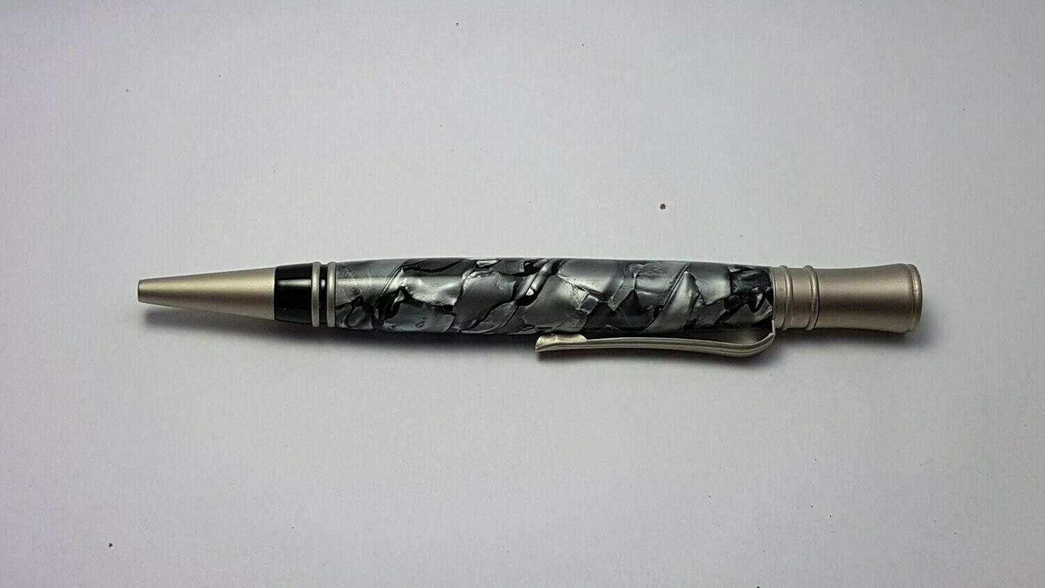 EXECUTIVE PEN WITH CELLULOSE ACETATE