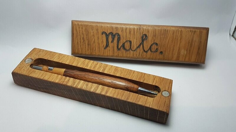 PERSONALISED SOLID OAK MAGNETIC PEN CASE