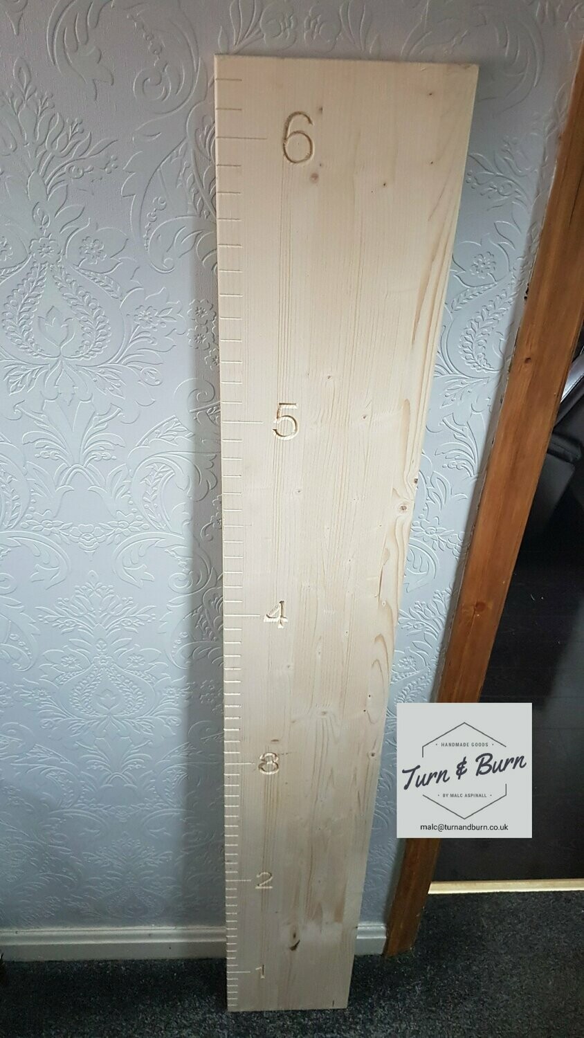 CHILDRENS PINE GROWTH CHART.