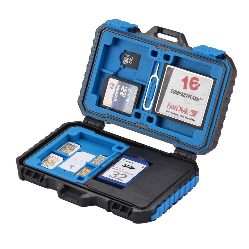 Card Reader and Memory Card Case Card Reader and Memory Card Case