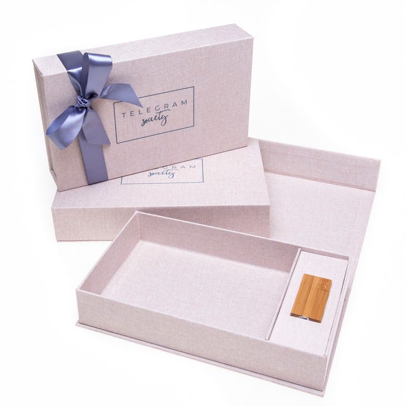 Linen Print & USB box