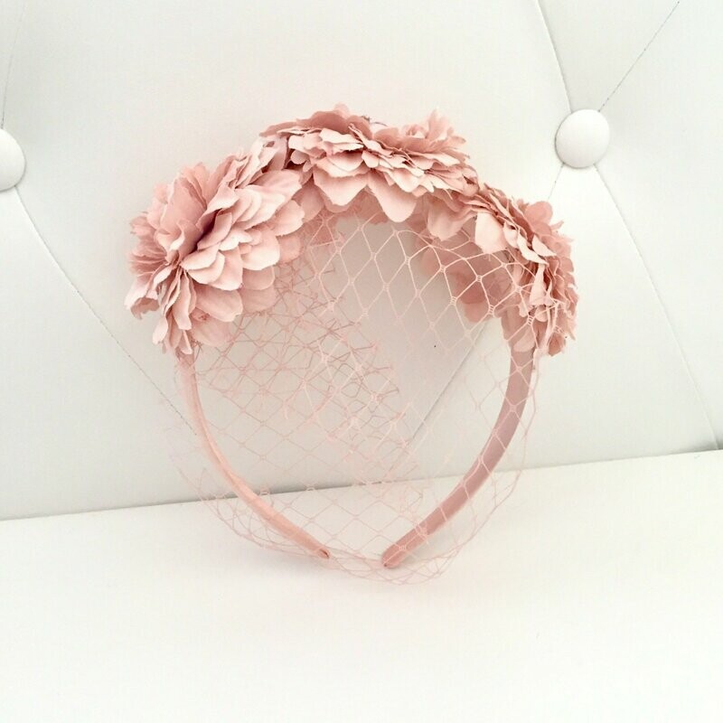 Diadema tocado velo nude