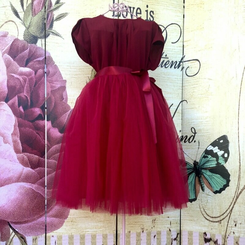 Falda 7 capas burdeos
