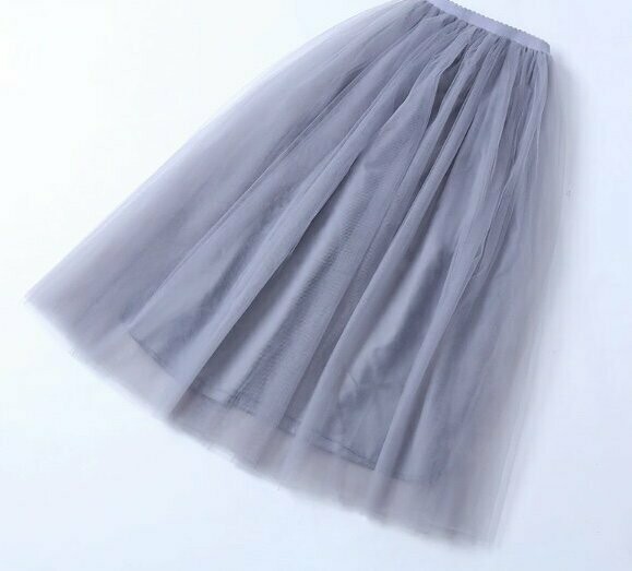 Falda larga tul gris