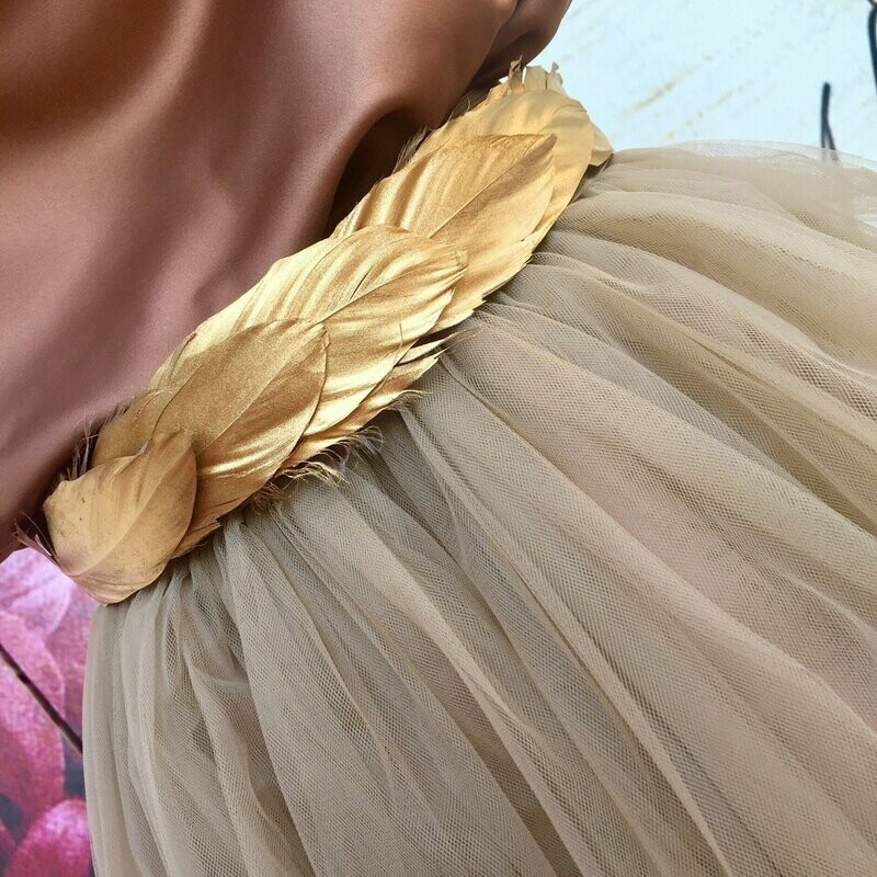 Gold feather belt chain