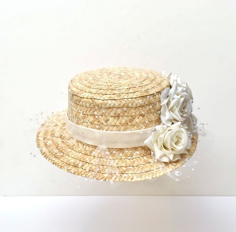 Canotier hat white pearls