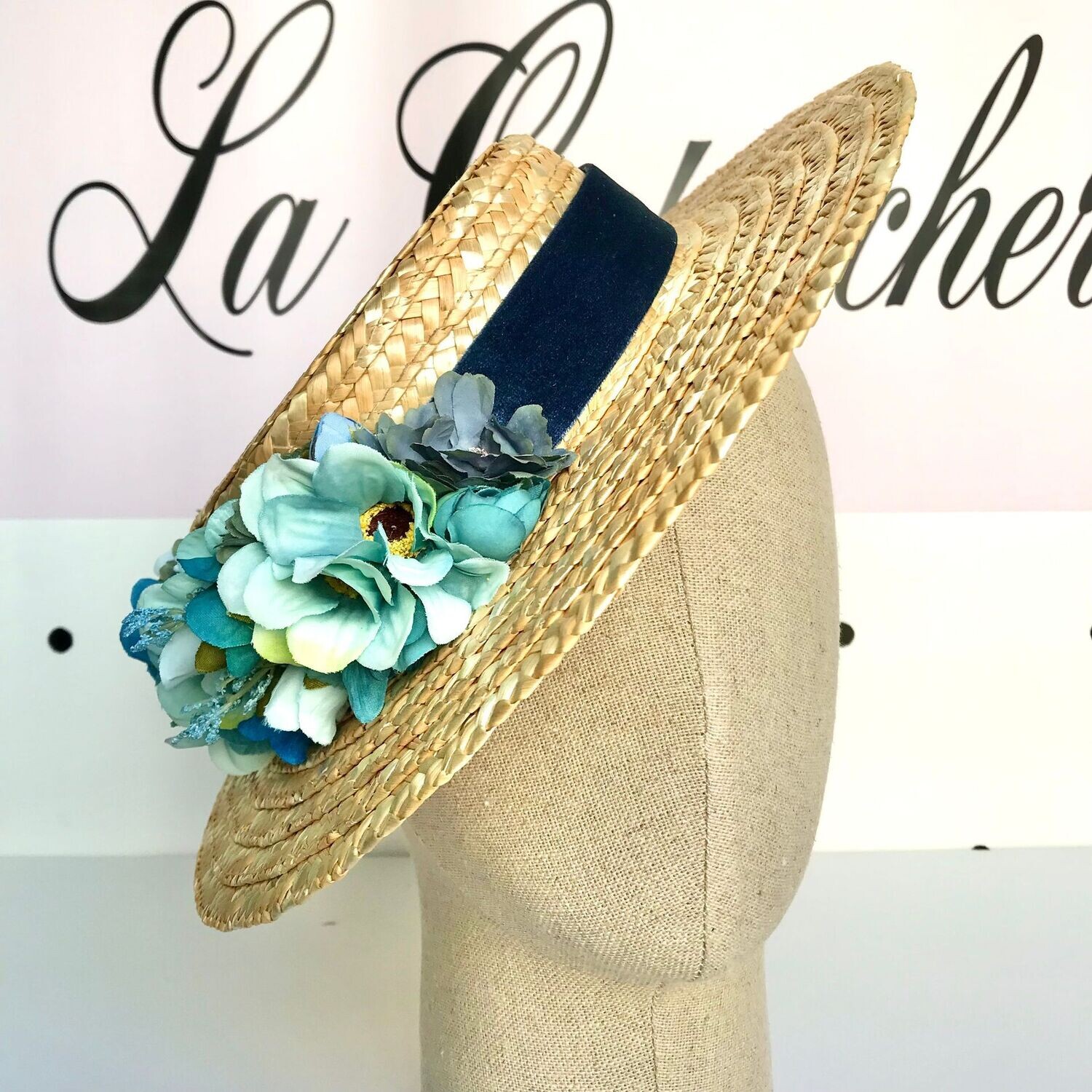 Canotier "plato" ala ancha azul