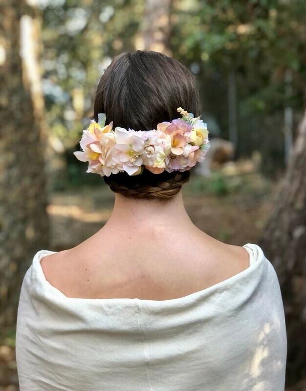 Hair comb beige flowers