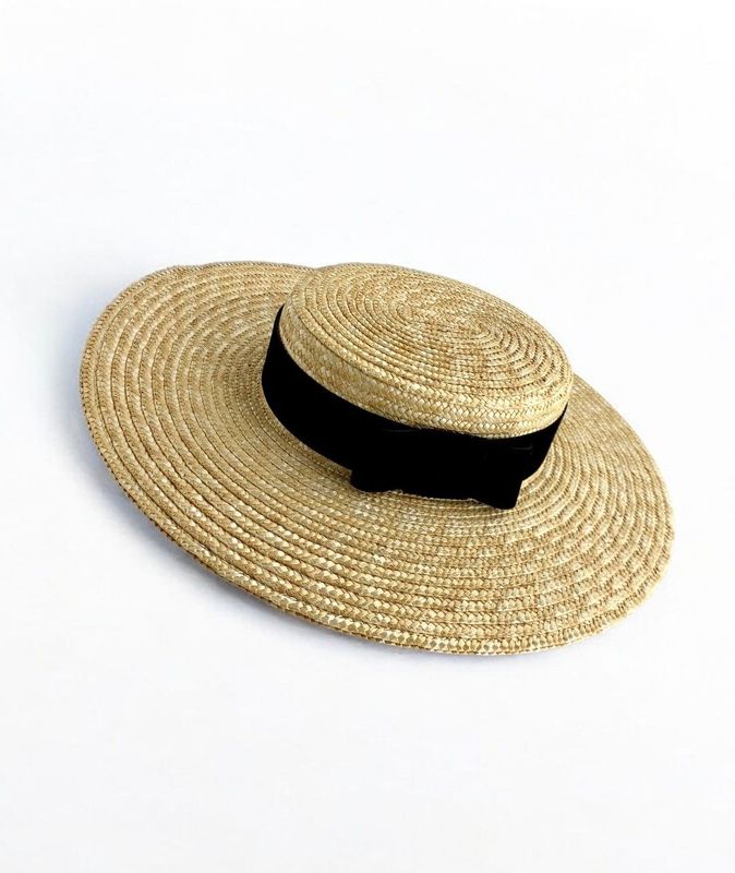 Wide-Brimmed and flat crown Straw Hat