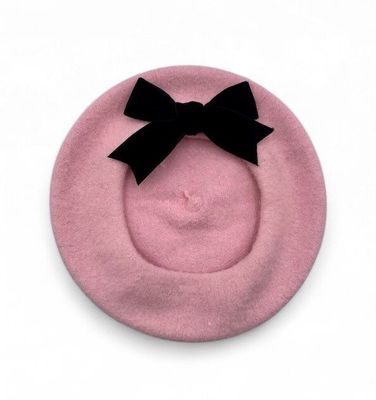 Boina rosa lazo