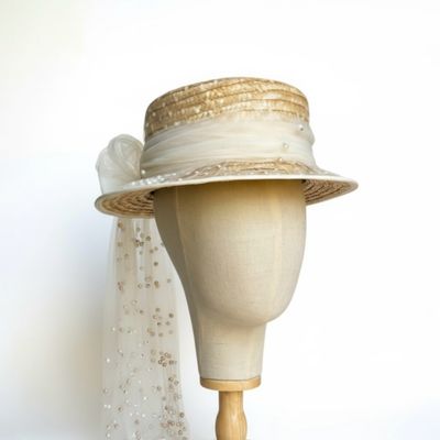 Canotier  tul y perlas