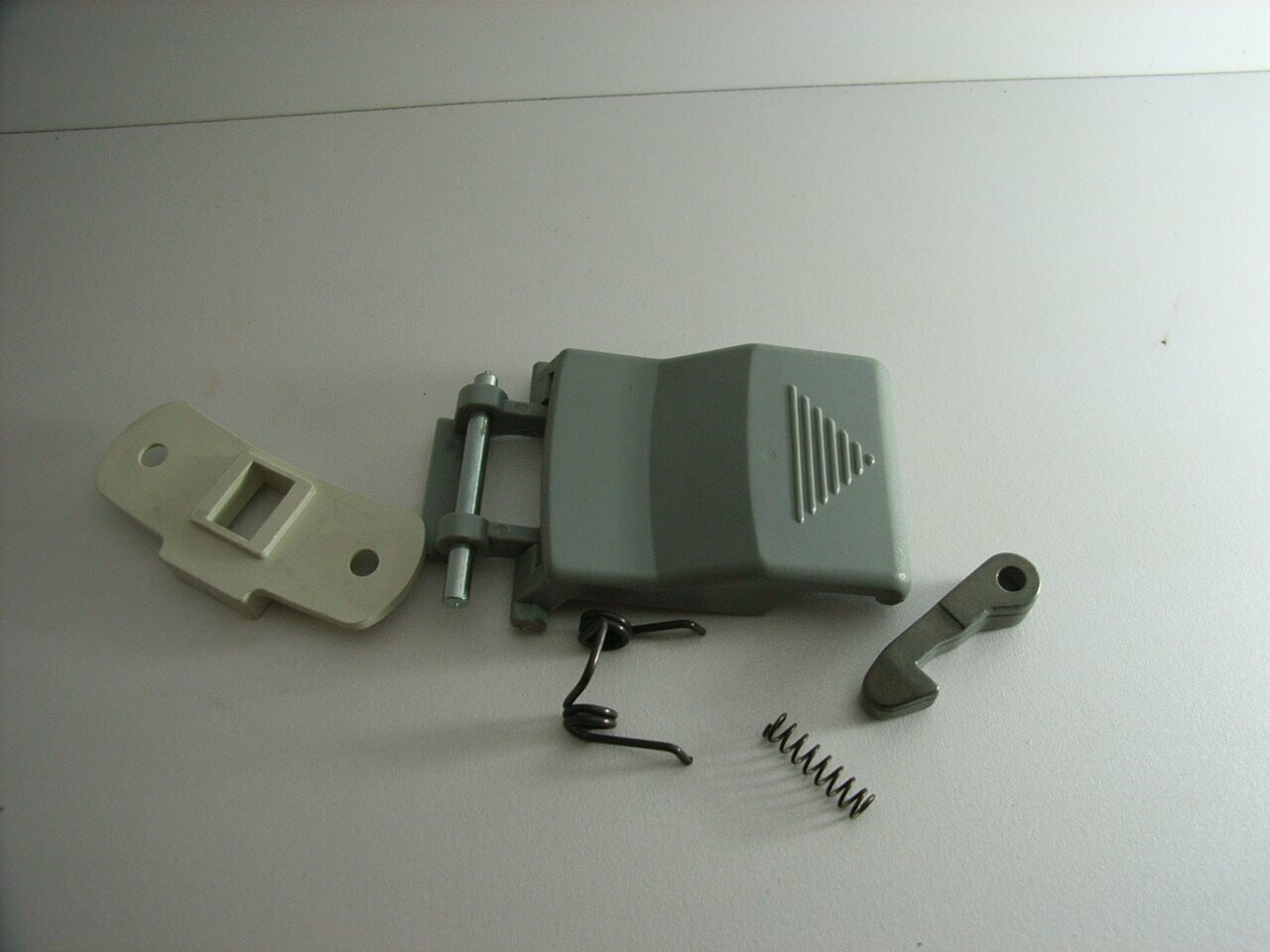 CIERRE ZANUSSI SERIE RF GRIS