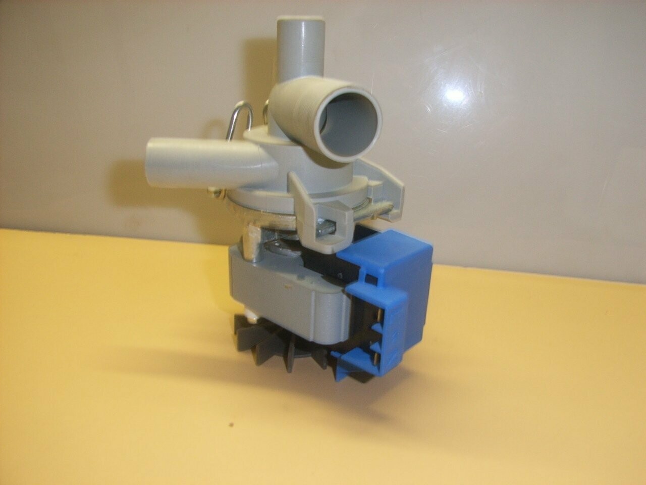 BOMBA BOSCH/SIEMENS   7103001106