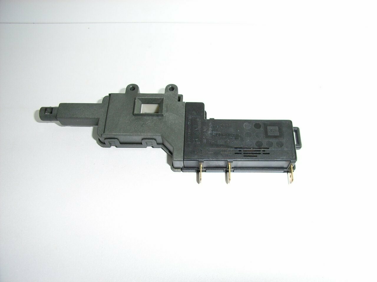 RETARDO PHILCO/BLOMBERG 17241002-244224