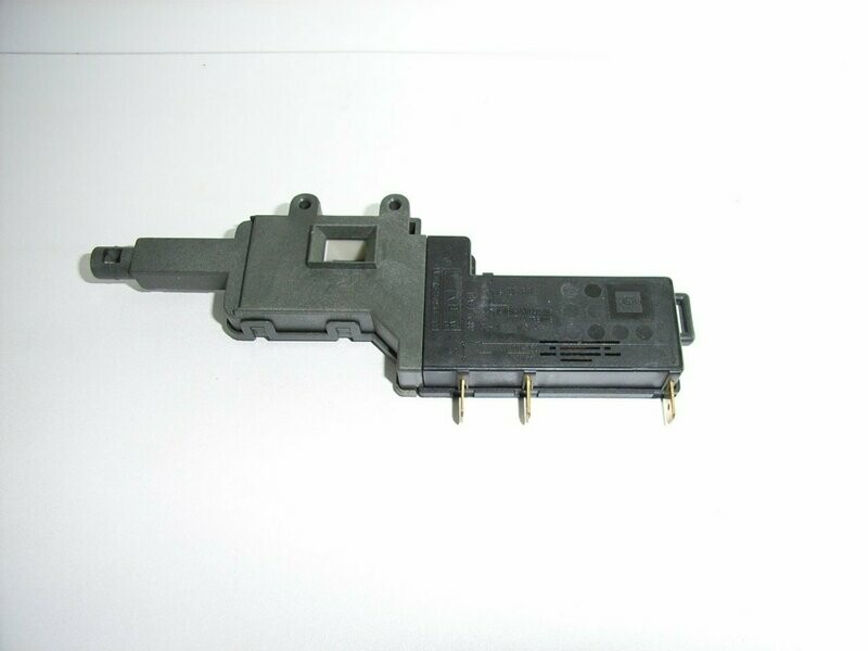 RETARDO PHILCO/BLOMBERG 17241002-244224
