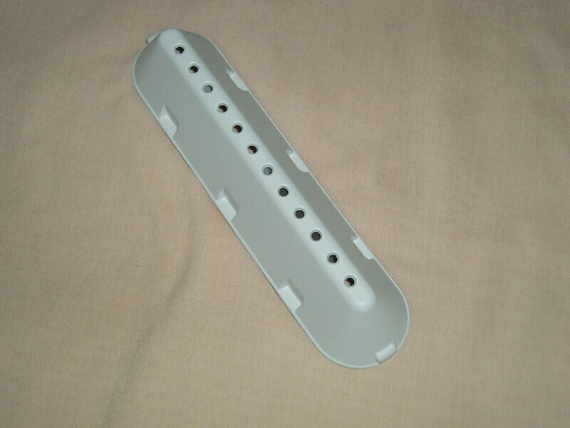 ALETA ROMPEAGUAS ARISTON/INDESIT C00064789 488000533119 482000075338