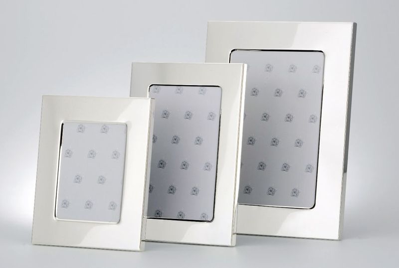 Bilderrahmen 10x15 versilbert Breite x Tiefe 14 x 19 cm Bilderrahmen 10x15 versilbert Breite x Tiefe 14 x 19 cm