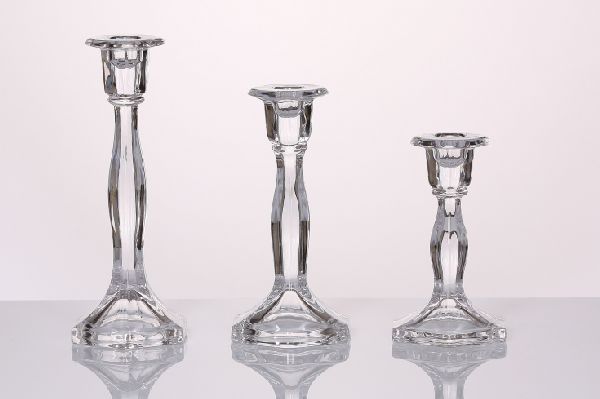Kerzenleuchter H 23 cm Glas HxBxT 23 x 10 x 10 cm Kerzenleuchter H 23 cm Glas HxBxT 23 x 10 x 10 cm