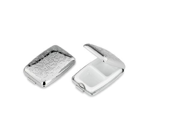 Pillendose Ornament verchromt HxBxT 1.8 x 4.5 x 6.5 cm Pillendose Ornament verchromt HxBxT 1.8 x 4.5 x 6.5 cm