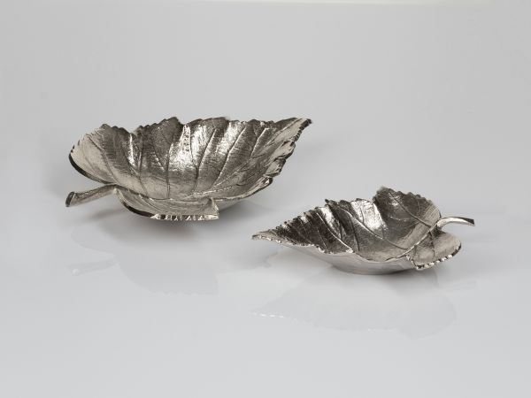 Blattschale klein Aluguss silber Breite 20 cm Blattschale klein Aluguss silber Breite 20 cm