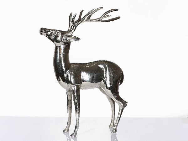 Hirsch Aluguss silber H 69 cm HxBxT 69 x 49 x 25 cm Hirsch Aluguss silber H 69 cm HxBxT 69 x 49 x 25 cm