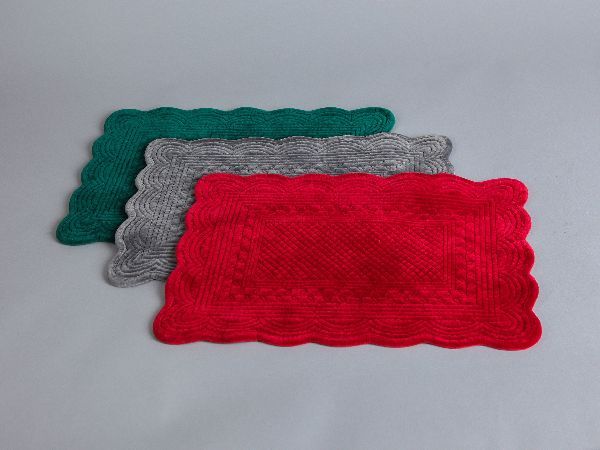Platzset velvet green Breite x Tiefe 48 x 33 cm Platzset velvet green Breite x Tiefe 48 x 33 cm