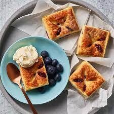 Sara Lee Apple Berry & Custard 1.8kg