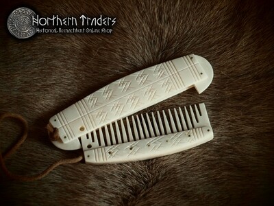 Viking Comb with Case