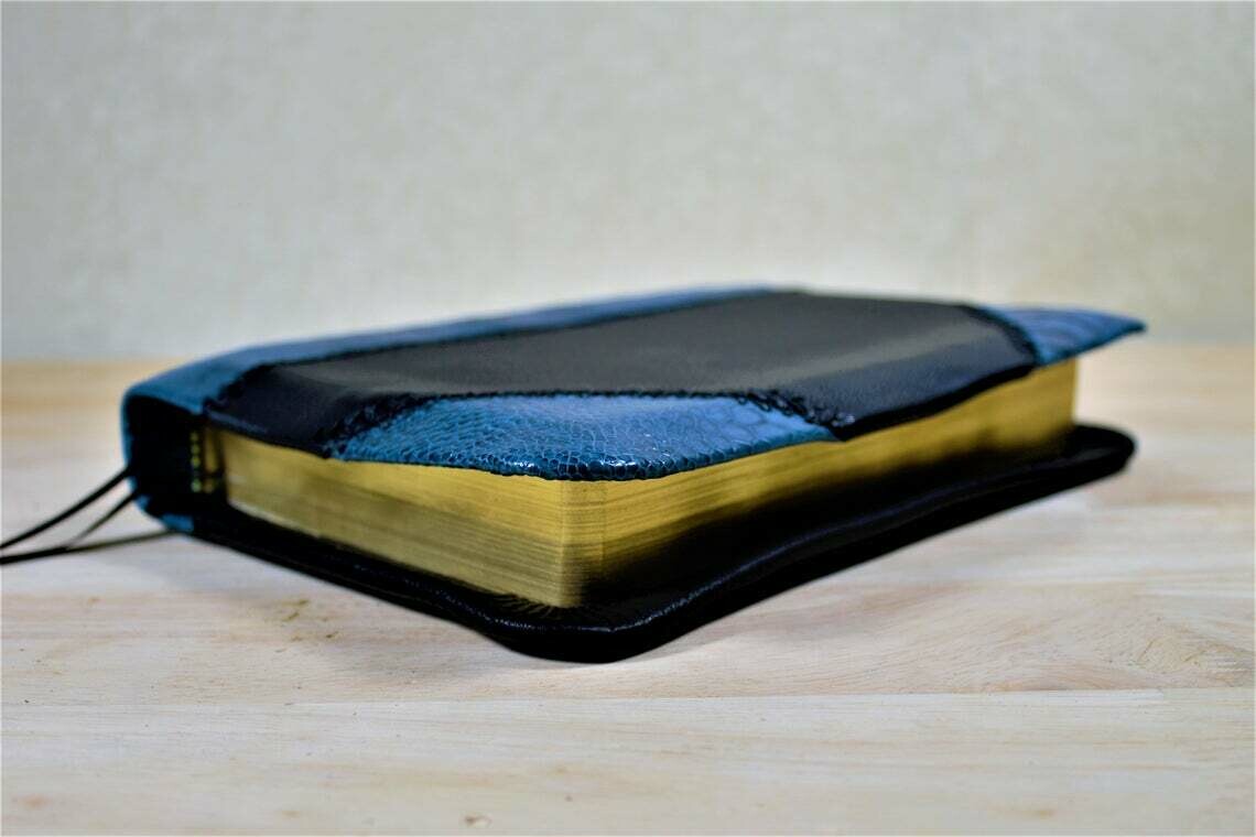 Leather Bible KJV | Ostrich Leather and Goatskin Bible