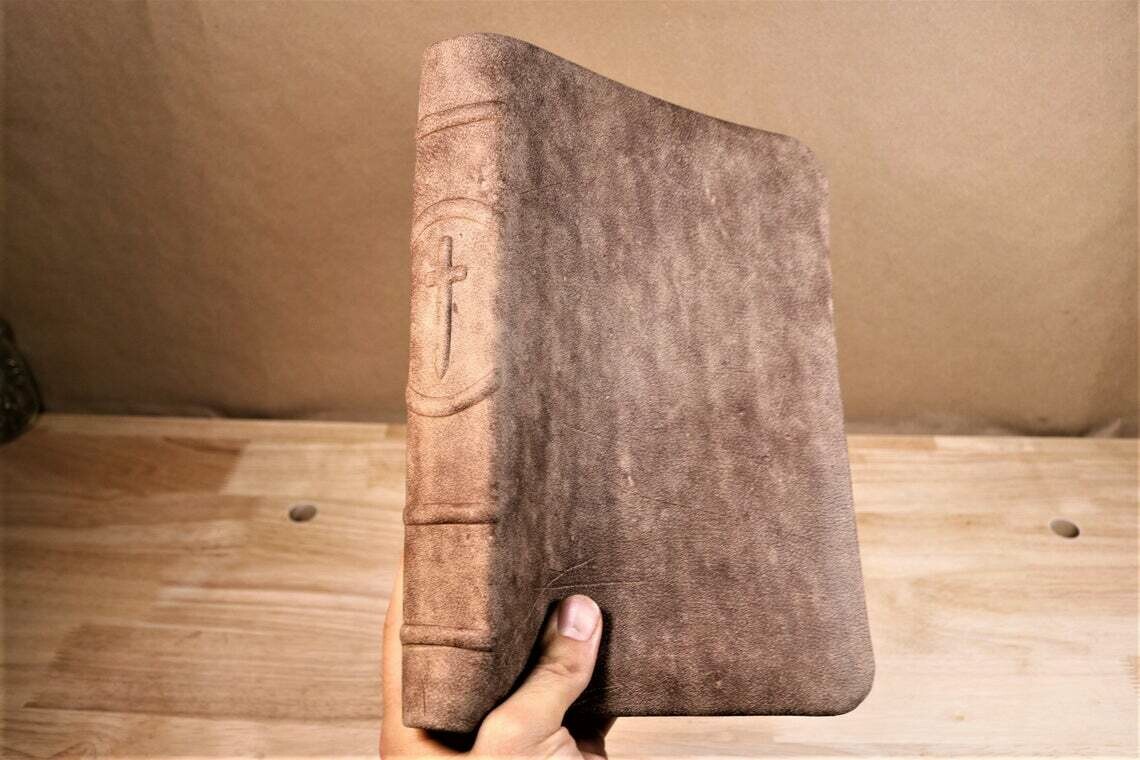 leather-bible-kjv-distressed-full-grain-cowhide