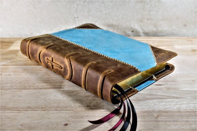 Leather Bible KJV Giant Print - Rustic Two-toned Cowhide